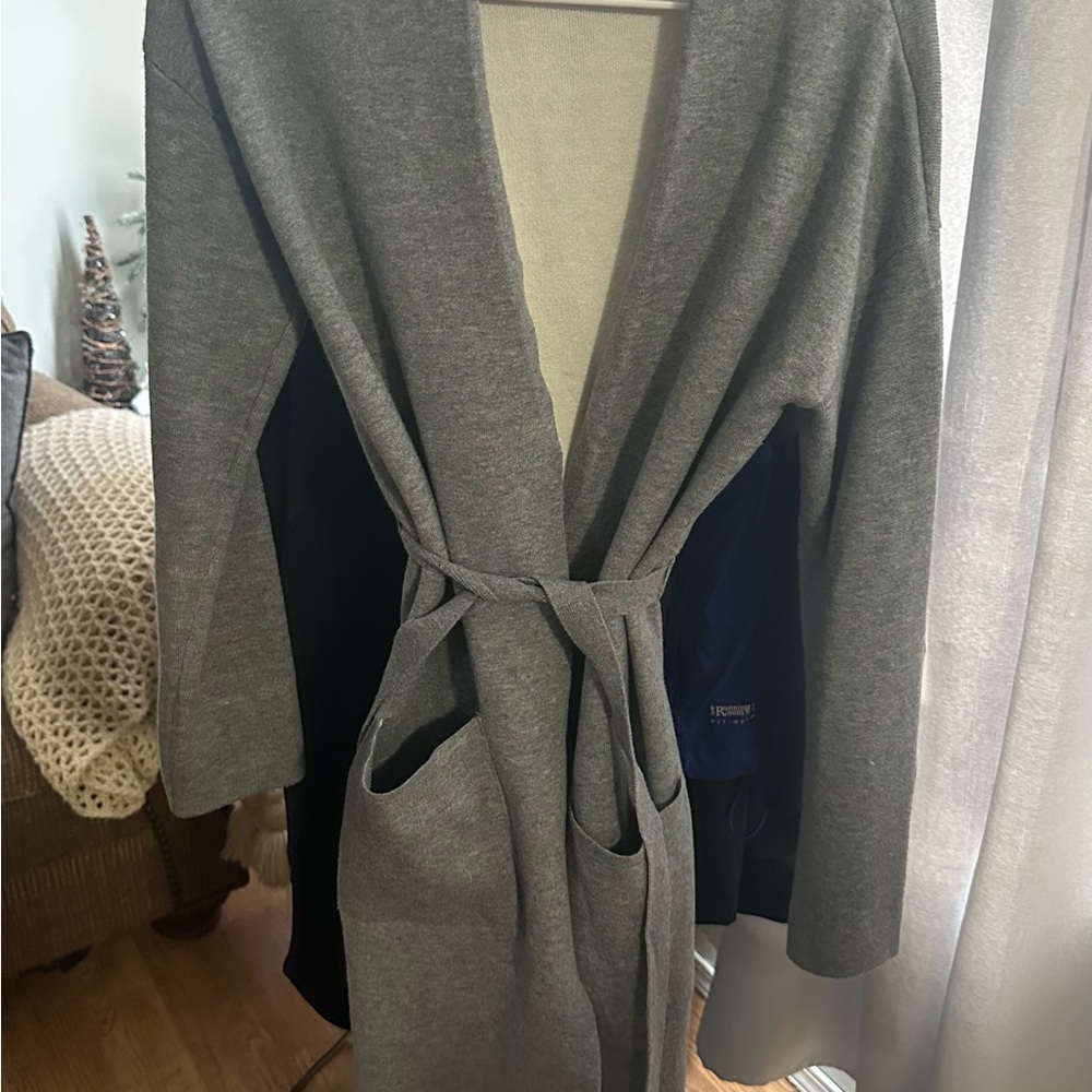 Black Tape Gray Women's Cardigan